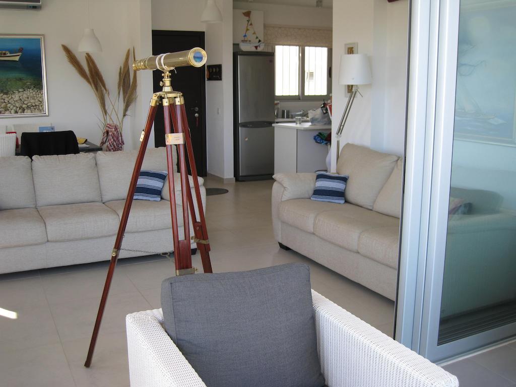Trident Beach Apartment Protaras Eksteriør billede